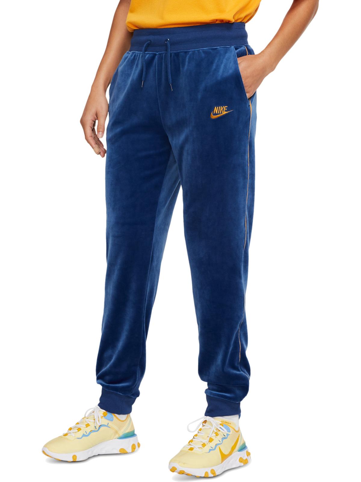 Nike velour sweatsuit womens online