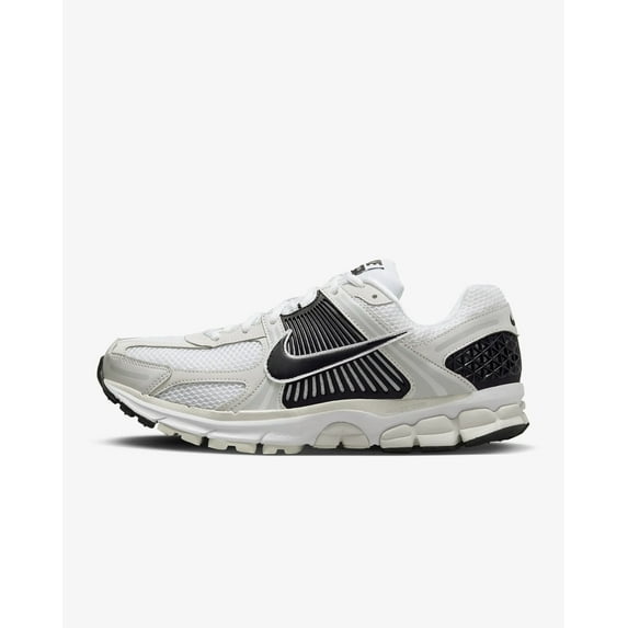 Nike Zoom Vomero 5 Men's Shoes Color: White/Platinum Tint/Metallic Platinum/Black Size: M 10 / W 11.5