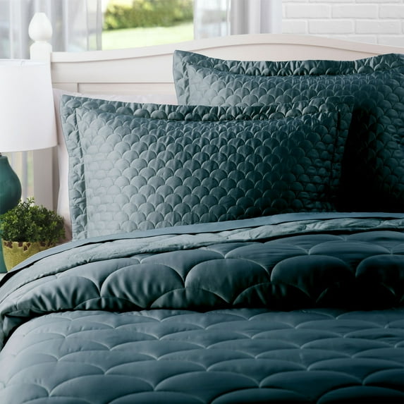 Nikki Chu Reversible King Moonlit Ocean Blanket