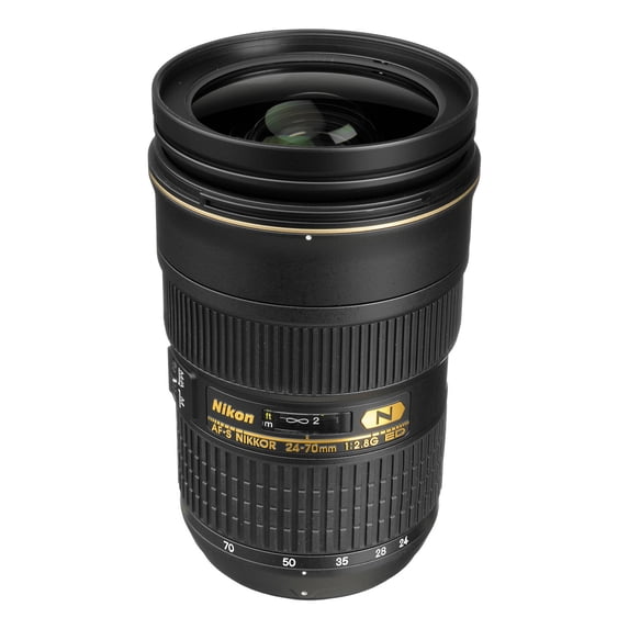 Nikon AF-S Nikkor 24-70mm f/2.8G ED Autofocus Lens (Black)