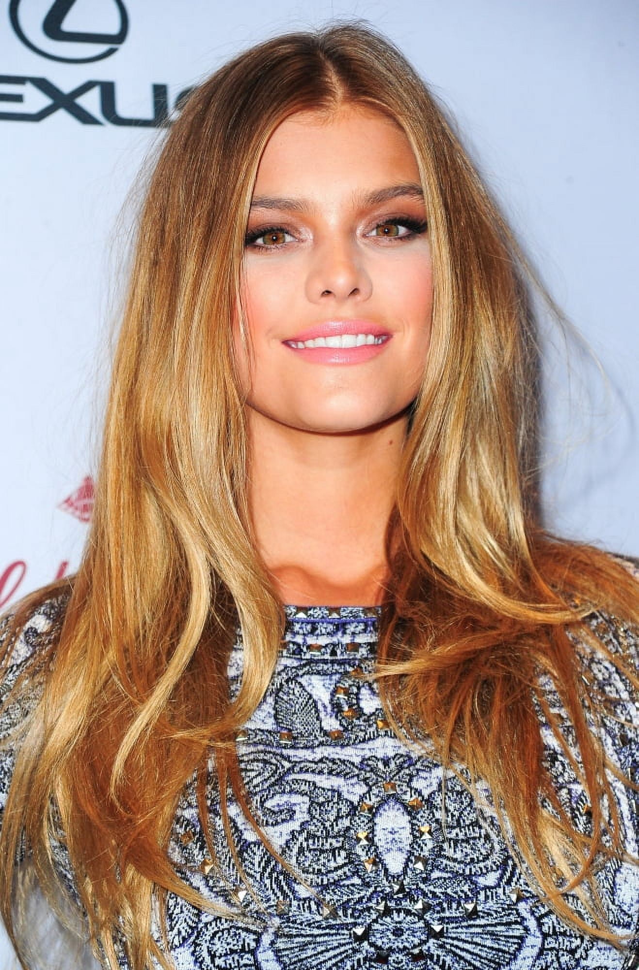Nina Agdal At A Public Appearance For 2015 Sports Illustrated Swimsuit Issue Swim City Fan Festival Celebration - Part 2 Canvas Art - (16 x 20)