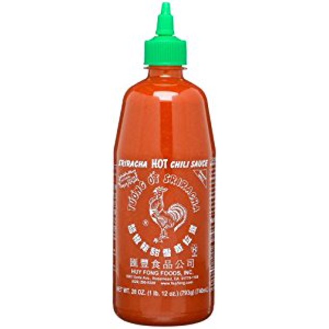 NineChef Bundle Huy Fong Sriracha Chili Sauce 28 Ounce Bottle (Pack