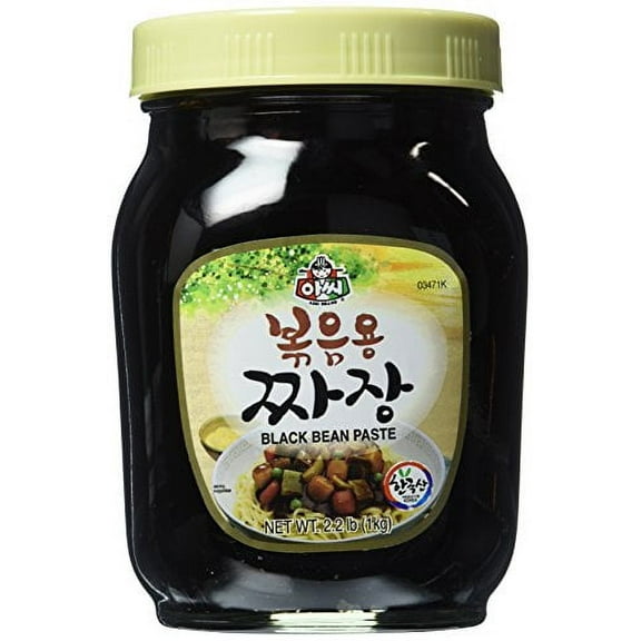 NineChef Bundle - assi Black Bean Sauce Jjajang 2.2 Pound + 1 NineChef Brand Long Handle Spoon