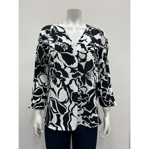 Ninety printed 3/4 Dolman sleeve V neck front pleat side slits Blouse