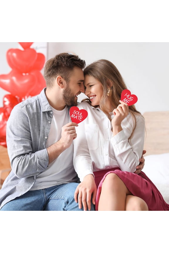 Niriyo Valentine's Day Wooden Keychain – Handmade Heart Wood Chip Ornament, Key Fob for Valentine's Gift, Love Key Ring for Car Keys, Purse, or Bag, Natural Wood & Lightweight