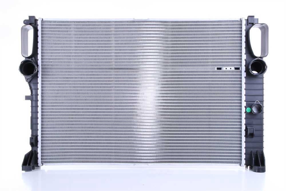 Nissens 67105 Radiator w/Integrated Transmission Oil Cooler