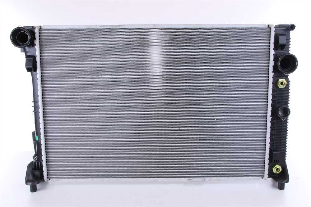 Nissens 67162 Radiator w/Integrated Transmission Oil Cooler