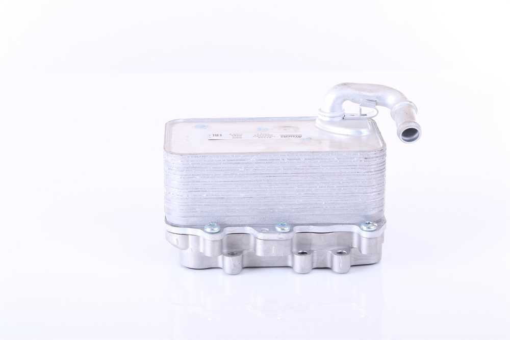 Nissens 91100 Engine Oil Cooler