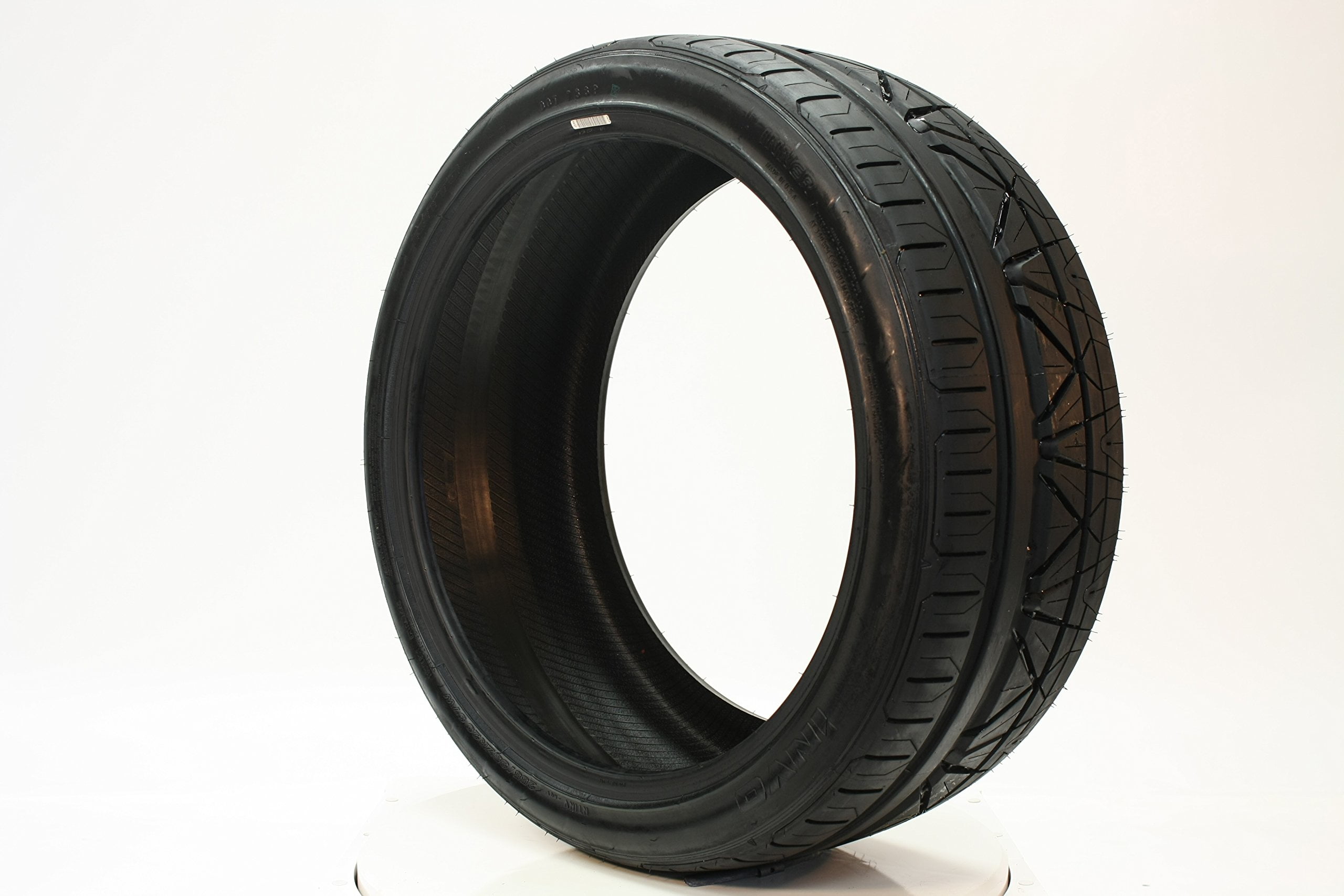 Nitto Invo 315/35R20 Simolary simolary.com