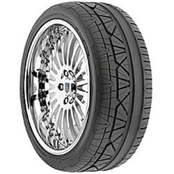 Nitto Invo 325/30R19 105 Y Tire