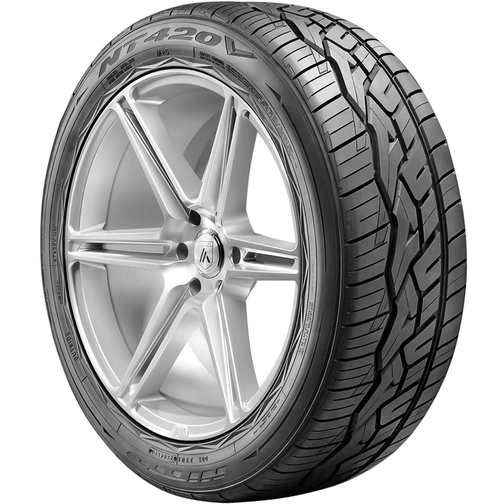 Nitto NT420V LT 315/45R22 Load F (12 Ply) Light Truck Tire