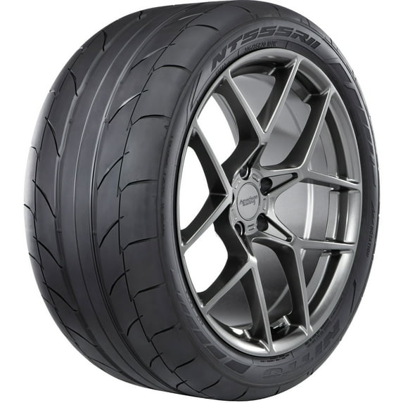 Nitto NT555RII Racing P285/40R18 96W LL Passenger Tire