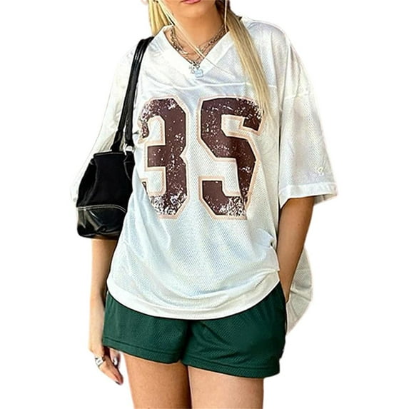 Niusricy Women Loose Basic T-Shirt Streetwear Teen Girls Short Sleeve Shirt Oversized Number Print Tops V Neck Tunic Tee Ladies Fashion Casual Summer Top for Aesthetic Grunge Clothes