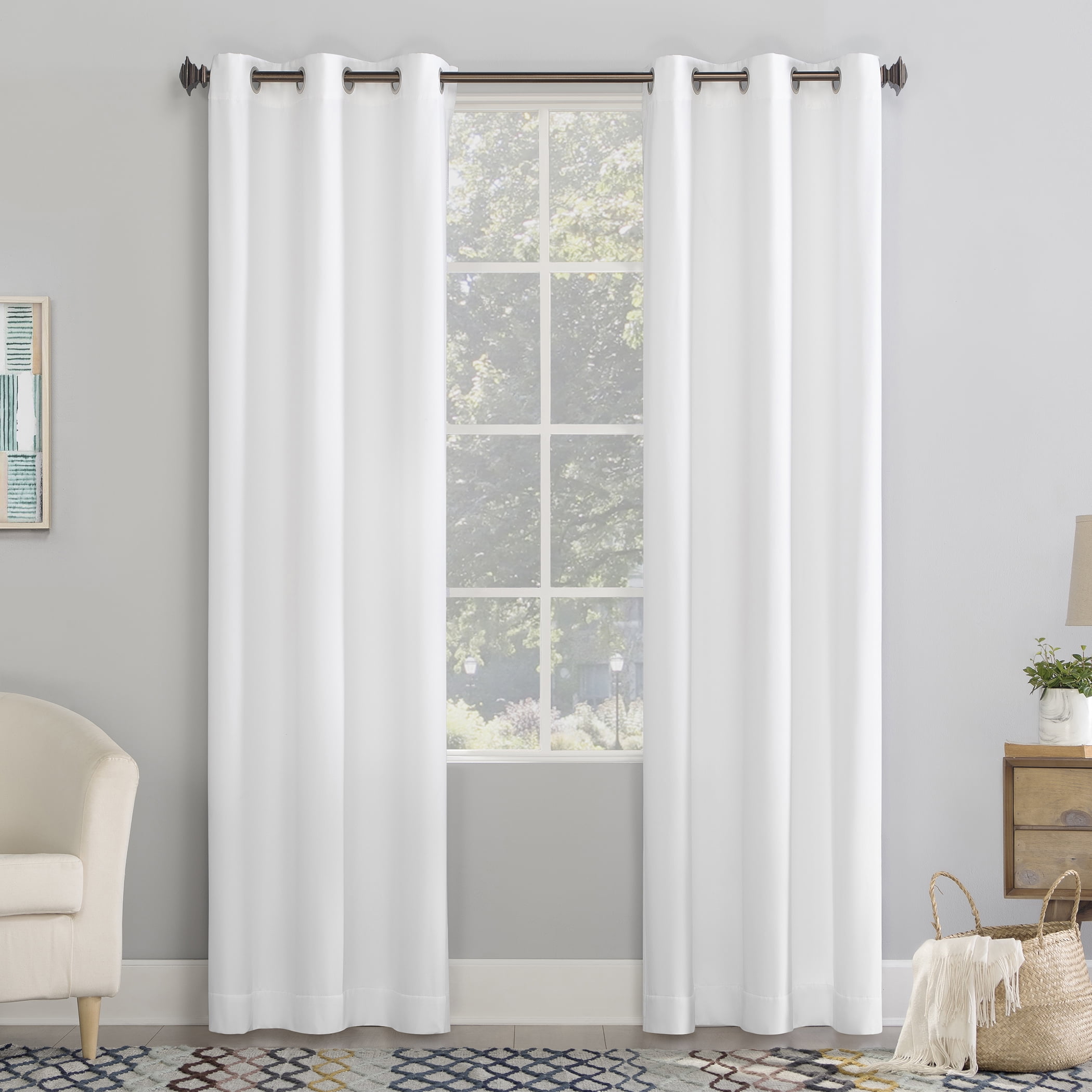No. 918 Lindstrom Textured 40" x 63" Draft Shield Fleece Insulated Room ...