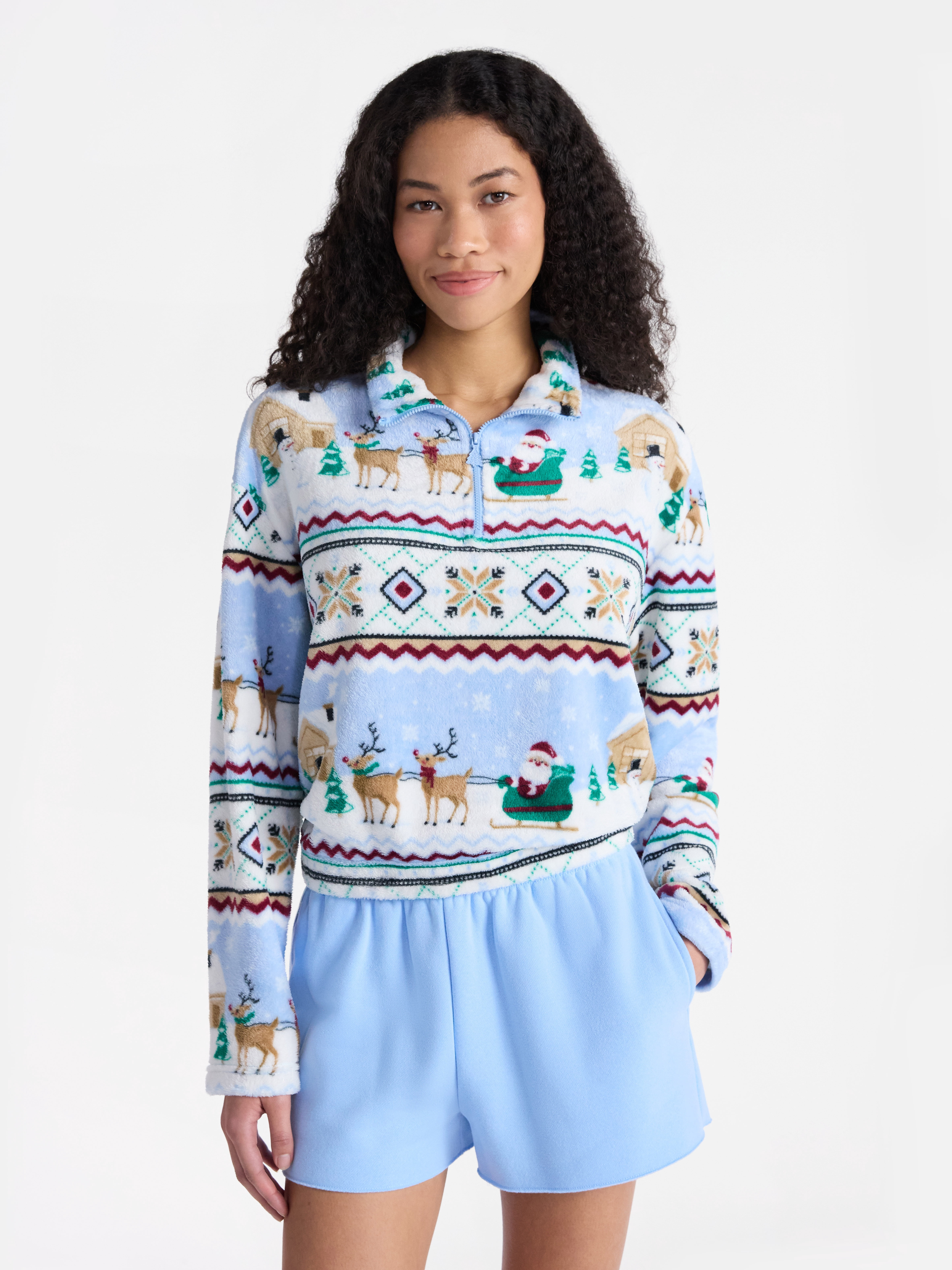 No Boundaries Christmas Quarter Zip Mock Neck Plush Top with Long Sleeves, Women's