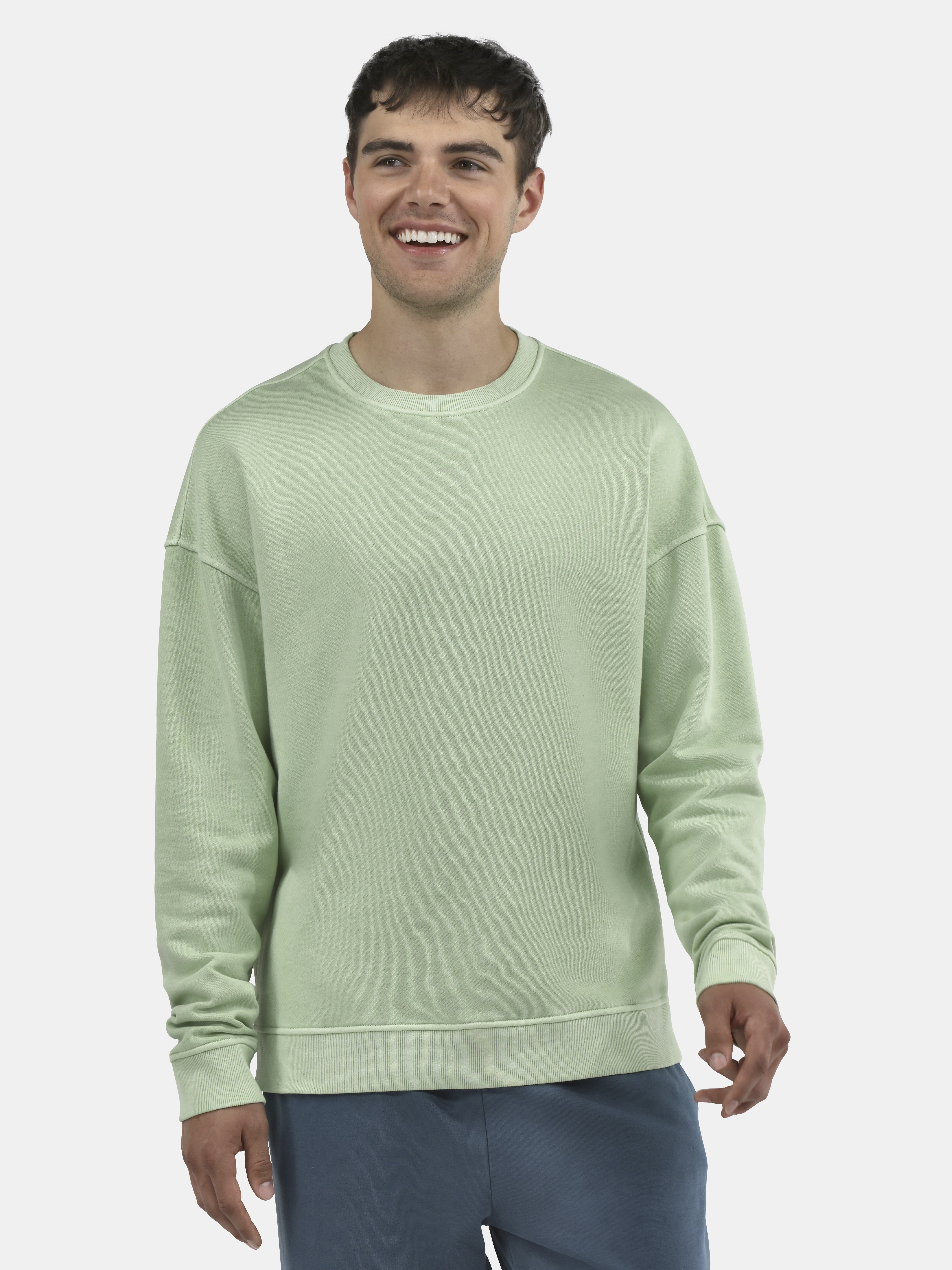 No Boundaries All Gender Fleece Crewneck Sweatshirt with Long Sleeves, Men's and Big Men’s