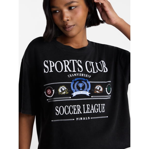 No Boundaries Boxy Cropped Graphic Tee, Women's XXS-4X