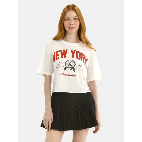 No Boundaries Boxy Cropped Graphic Tee with Short Sleeves, Women's