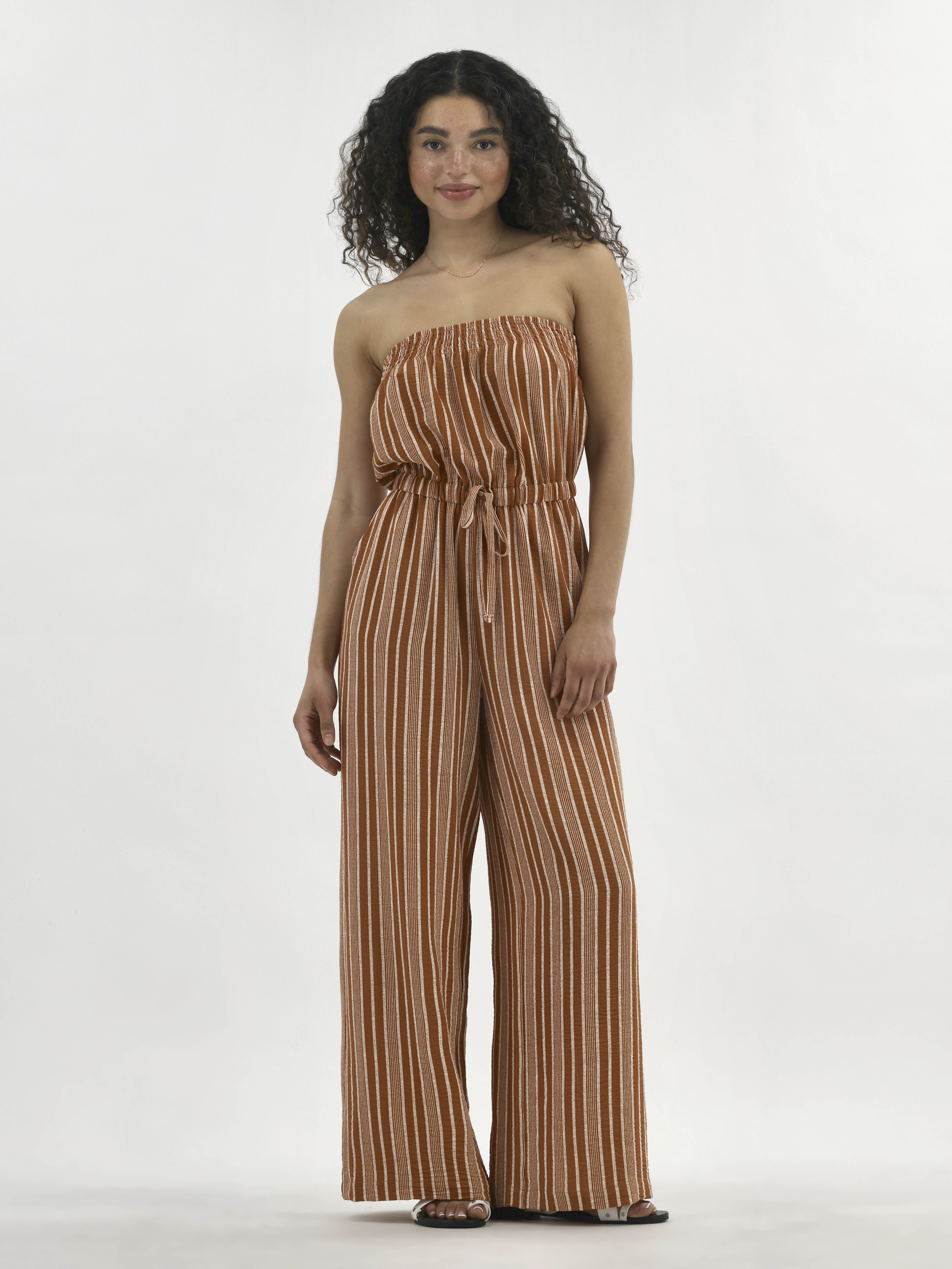 No Boundaries Crinkle Strapless Jumpsuit, Women's
