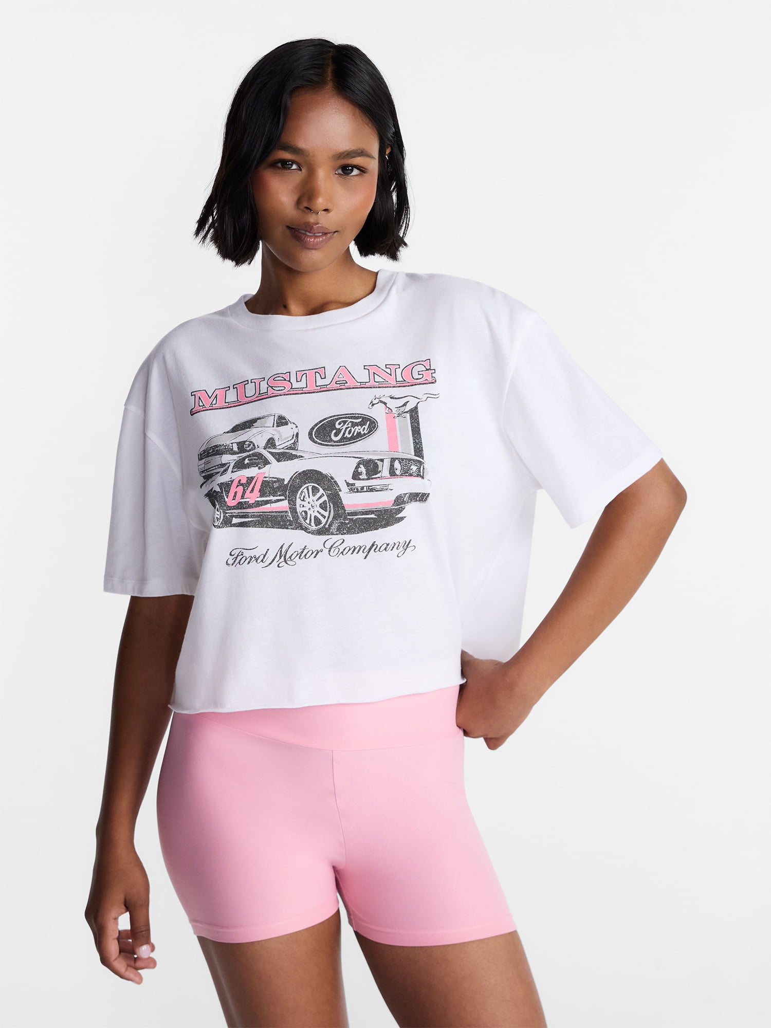 No Boundaries Ford Mustang Graphic Boyfriend Tee, Women's XXS-XXL