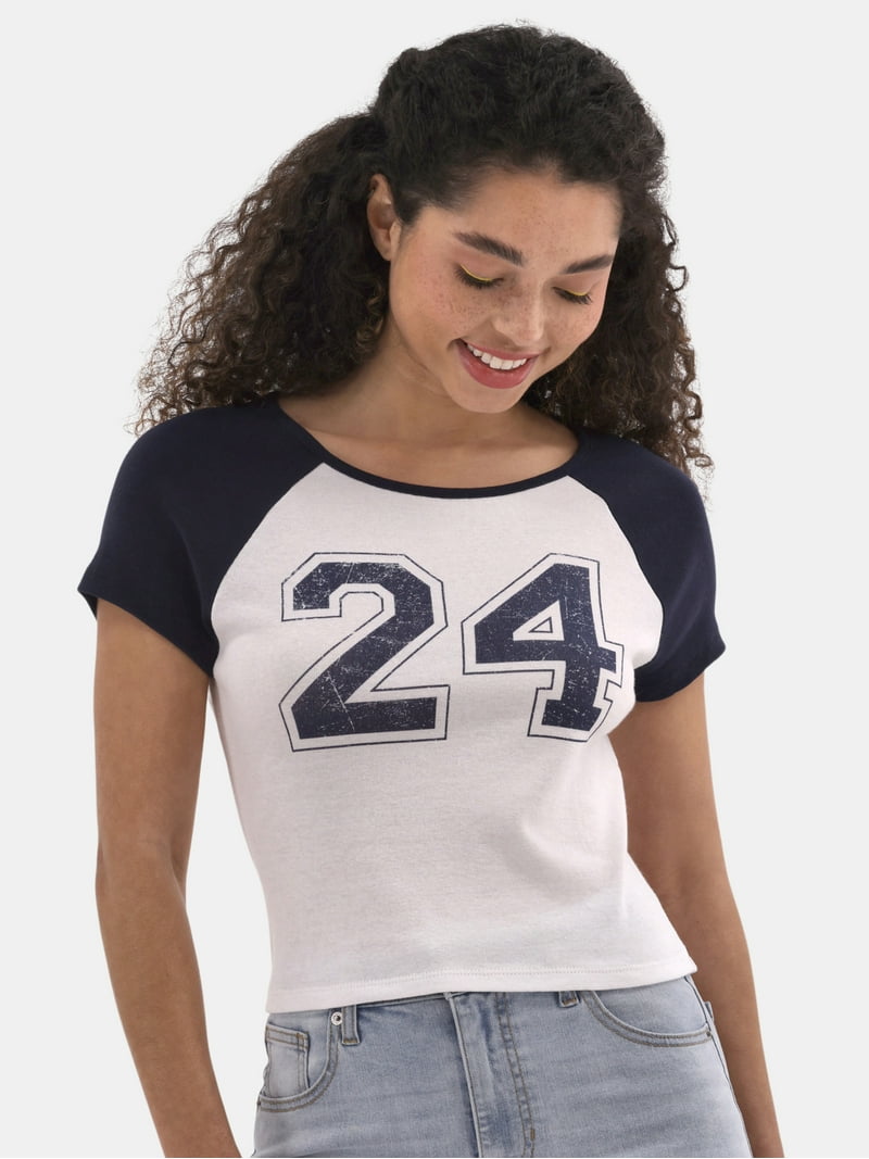 No Boundaries Women's Graphic Raglan Baby Tee with Short Sleeves