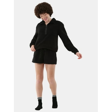 No Boundaries Half Zip Pullover and Shorts Plush Set, 2-Piece, Women's