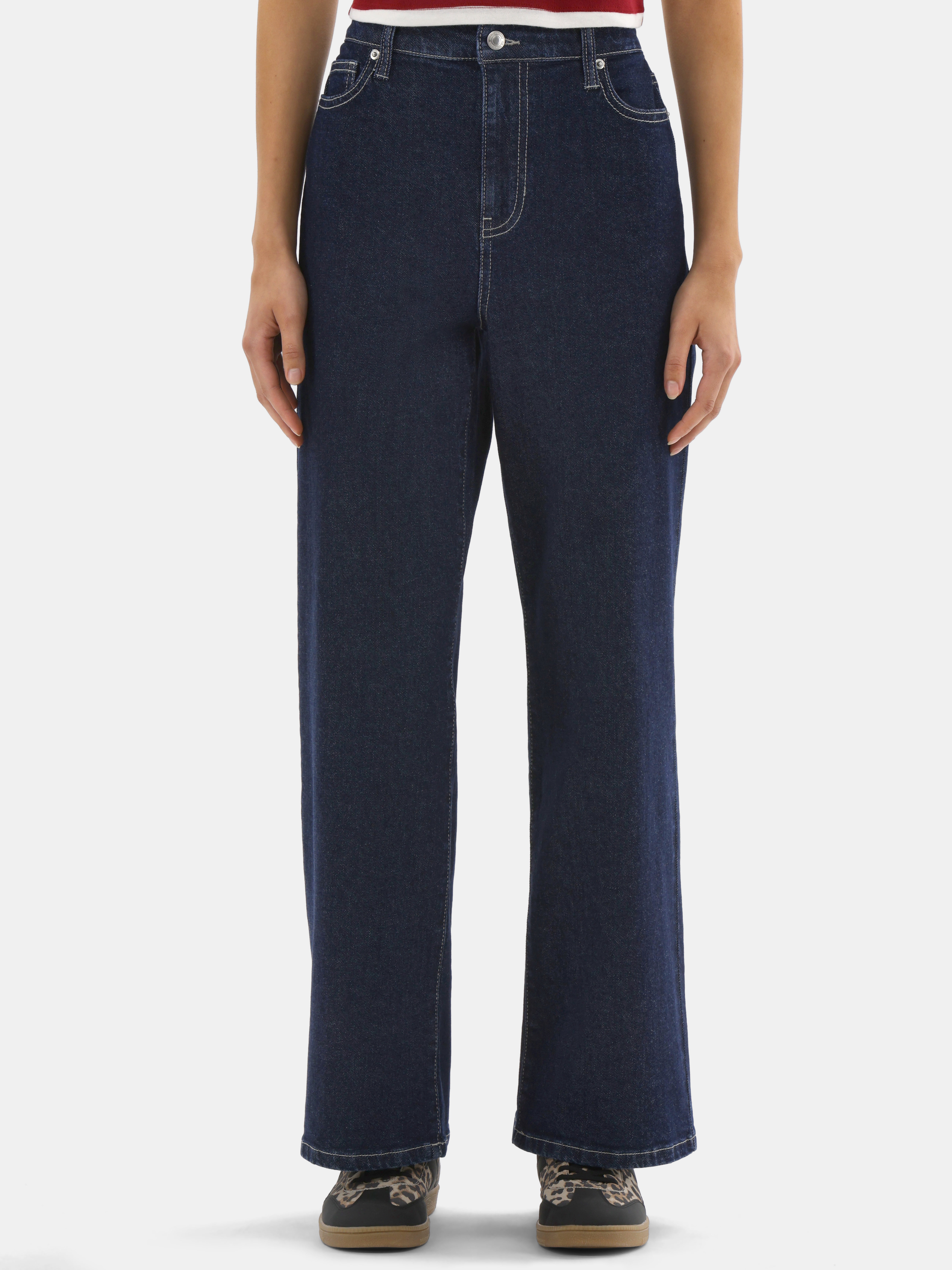 No Boundaries High Rise Baggy Wide Leg Jeans, 32" Inseam, Women's and Women's Plus Sizes XXS-4X