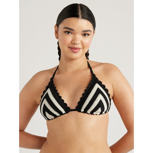 No Boundaries Juniors’ Crochet Triangle Bikini Top, Sizes XSXL