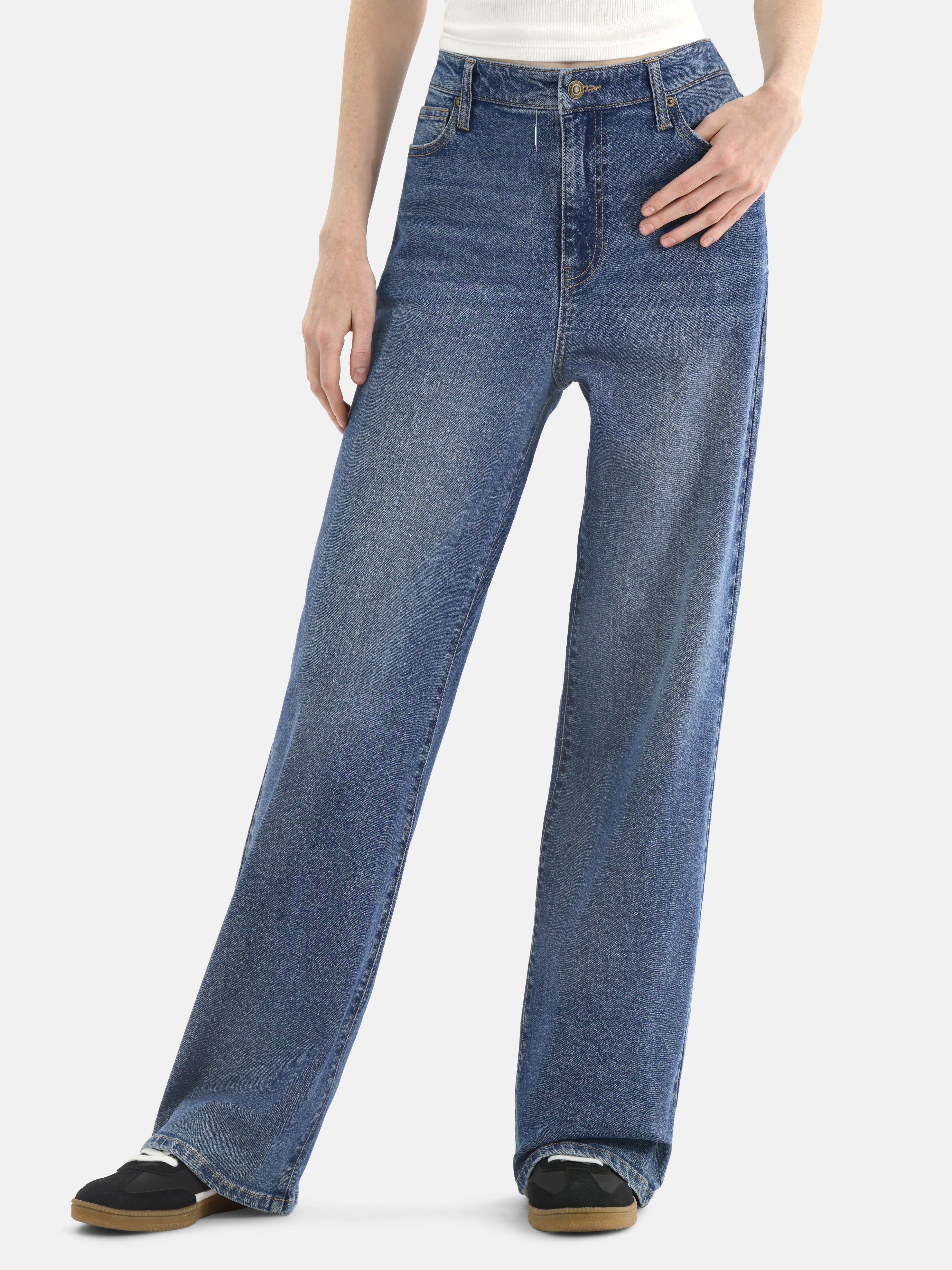 No Boundaries High Rise Baggy Wide Leg Jeans, 34" Inseam, Women's and Women's Plus Sizes XXS-4X