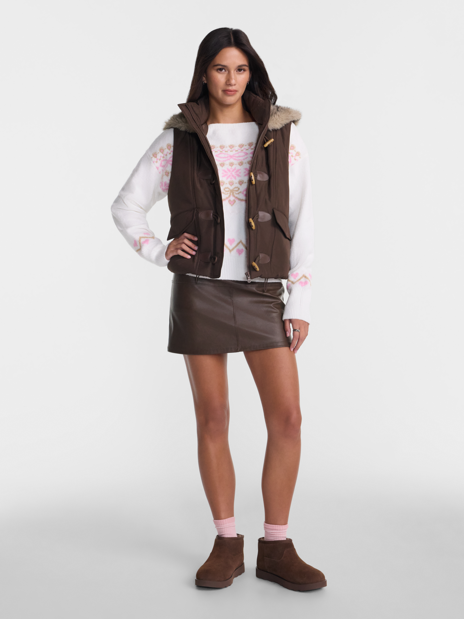 No Boundaries Juniors Hooded Fur Vest Womens: Quick Guide for Smart Shoppers