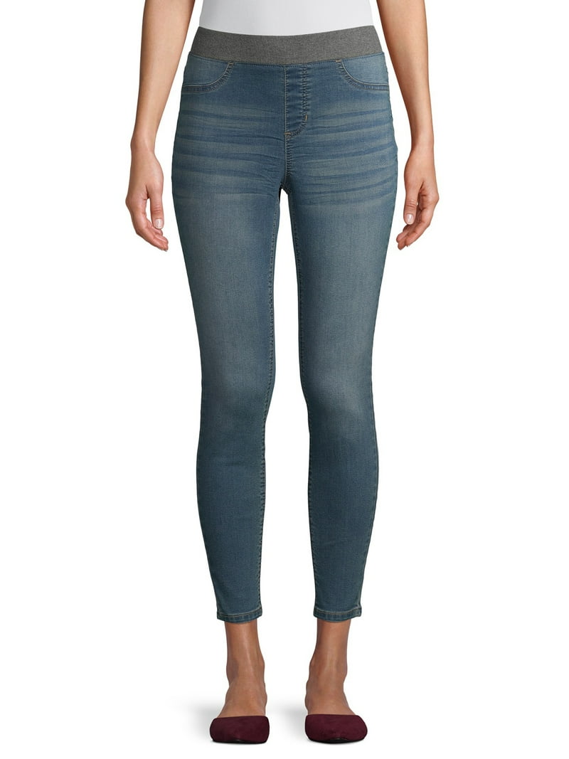 No Boundaries Juniors' Mid Rise Pull-On Denim Jeggings with Ribbed