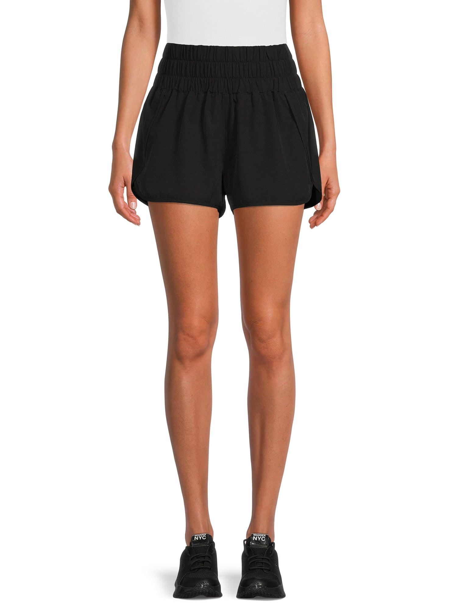 No boundaries best sale mid rise shorts
