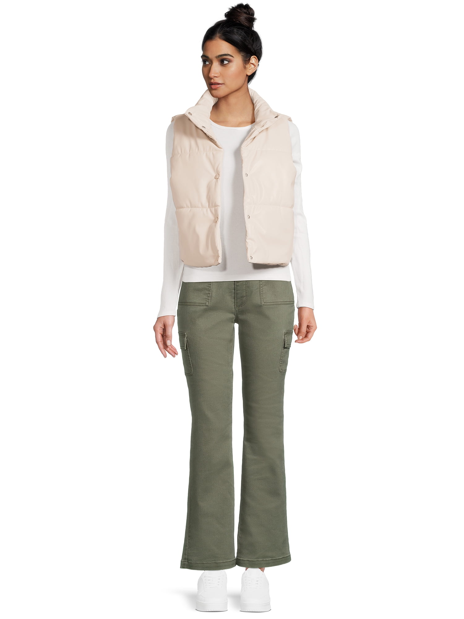 No Boundaries Juniors Standard and Plus Puffer Vest, Sizes XS-4X