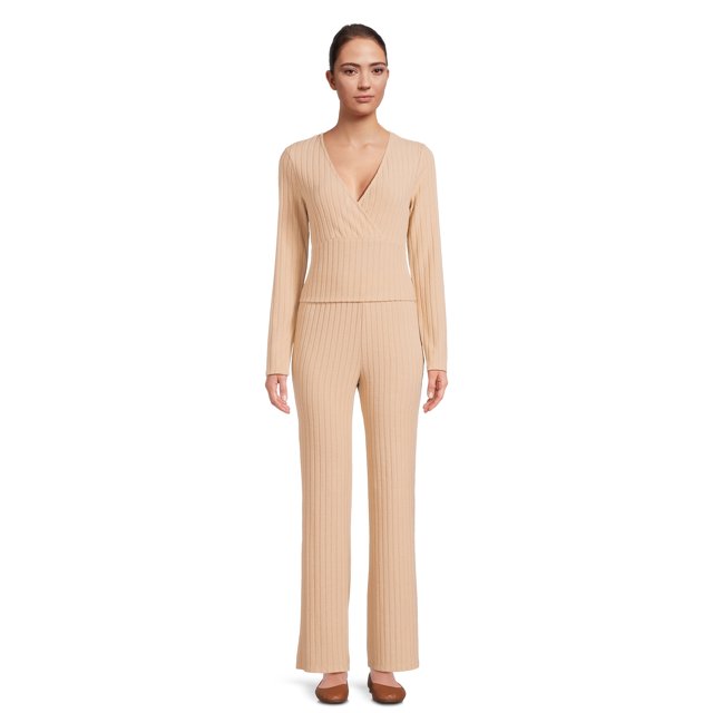 No Boundaries Juniors Surplice Top and Flare Pants Set, 2Piece, Sizes