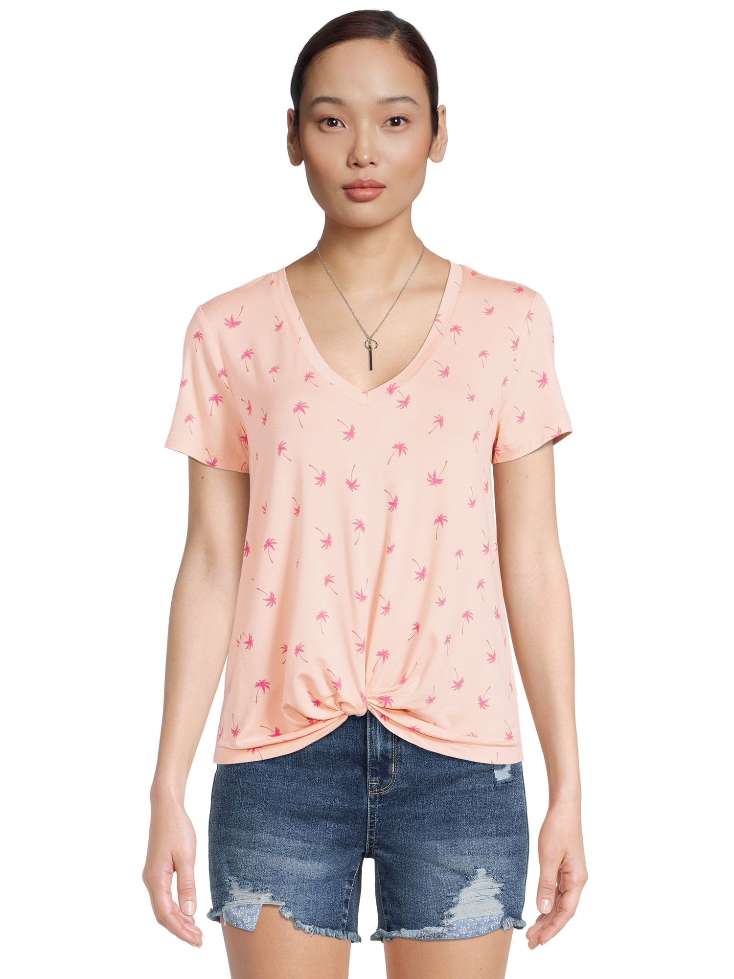 No Boundaries Juniors Twist Front TShirt with Necklace