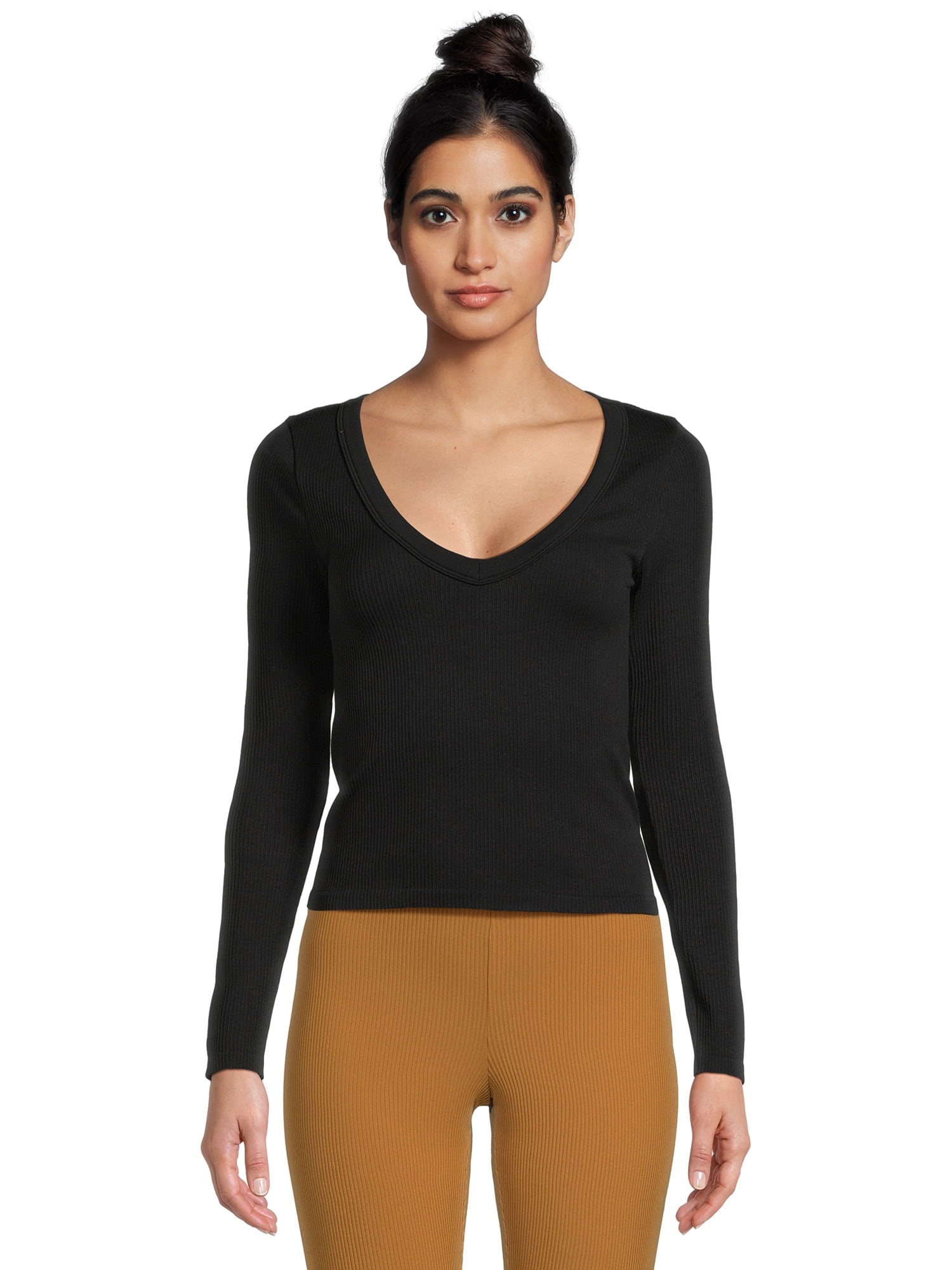 No Boundaries Juniors VNeck Seamless Tee