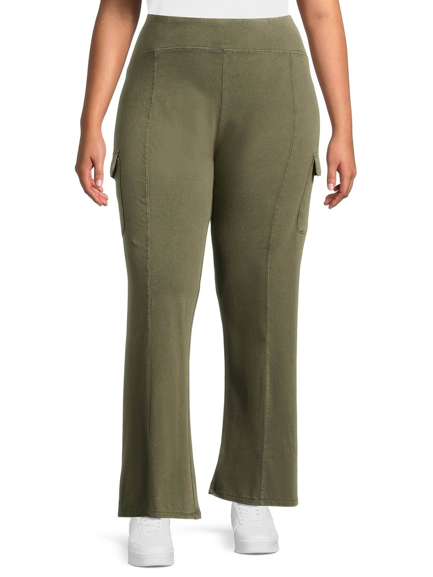 No Boundaries Juniors and Juniors Plus Washed Cargo Flare Pants, 31”  Inseam, Sizes XS-4X 