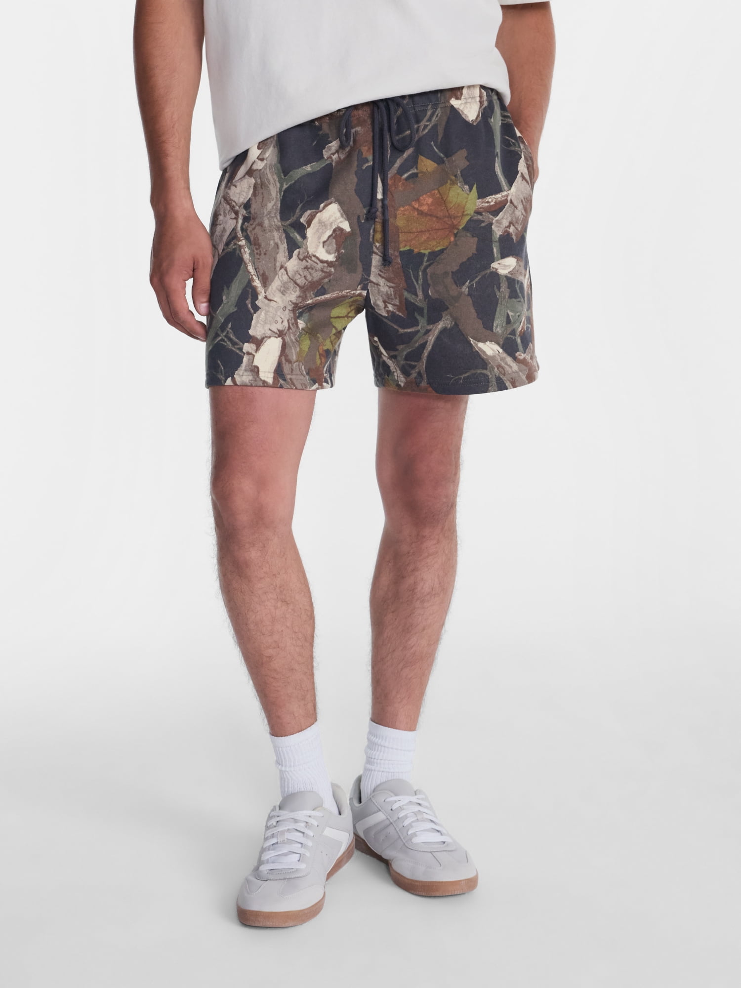 No Boundaries Fleece Jogger Shorts, 6" Inseam, Men's Sizes XS-5XB