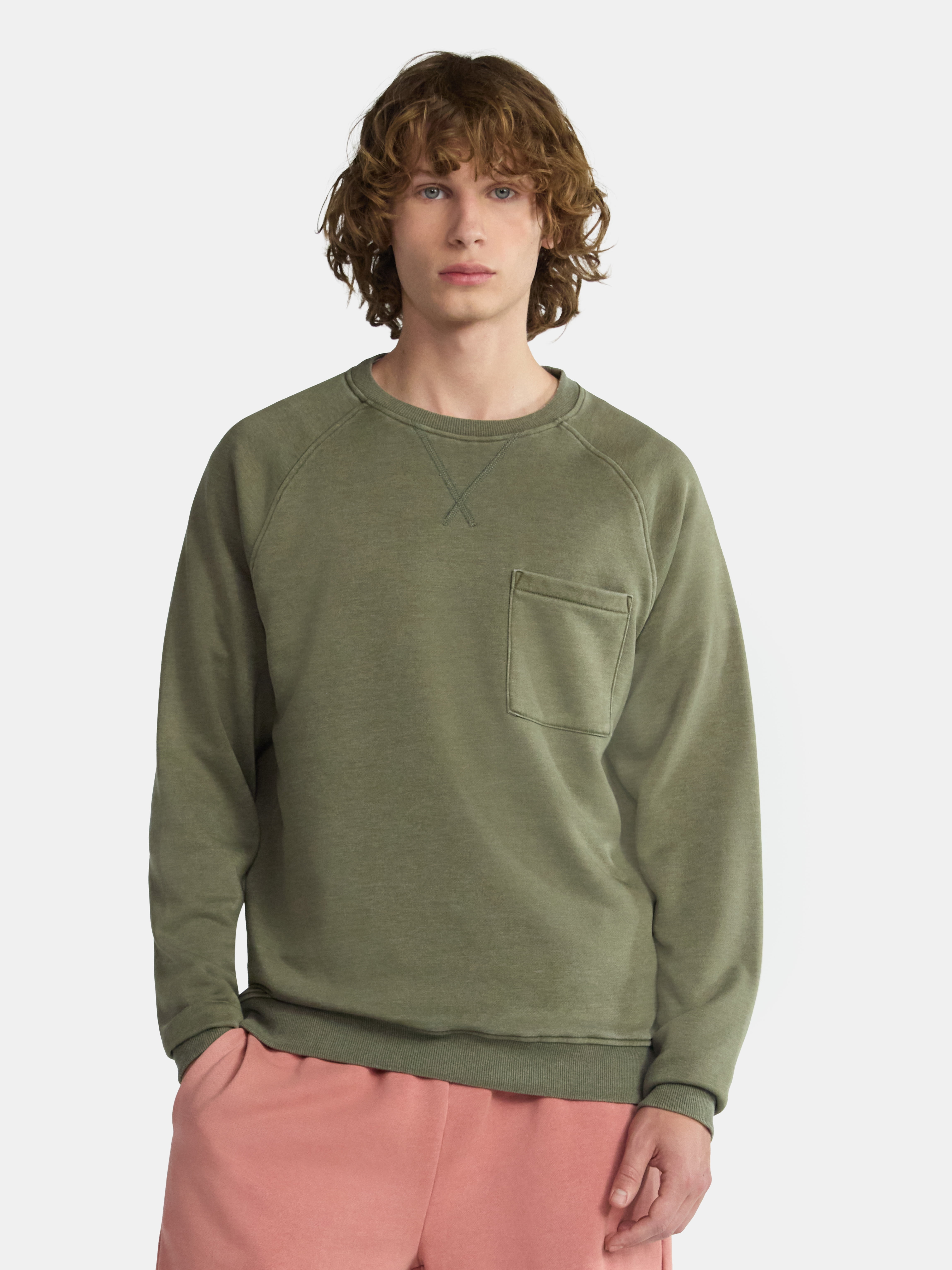 No Boundaries Oversized Crewneck Sweatshirt with Long Sleeves, Men's & Big Men's