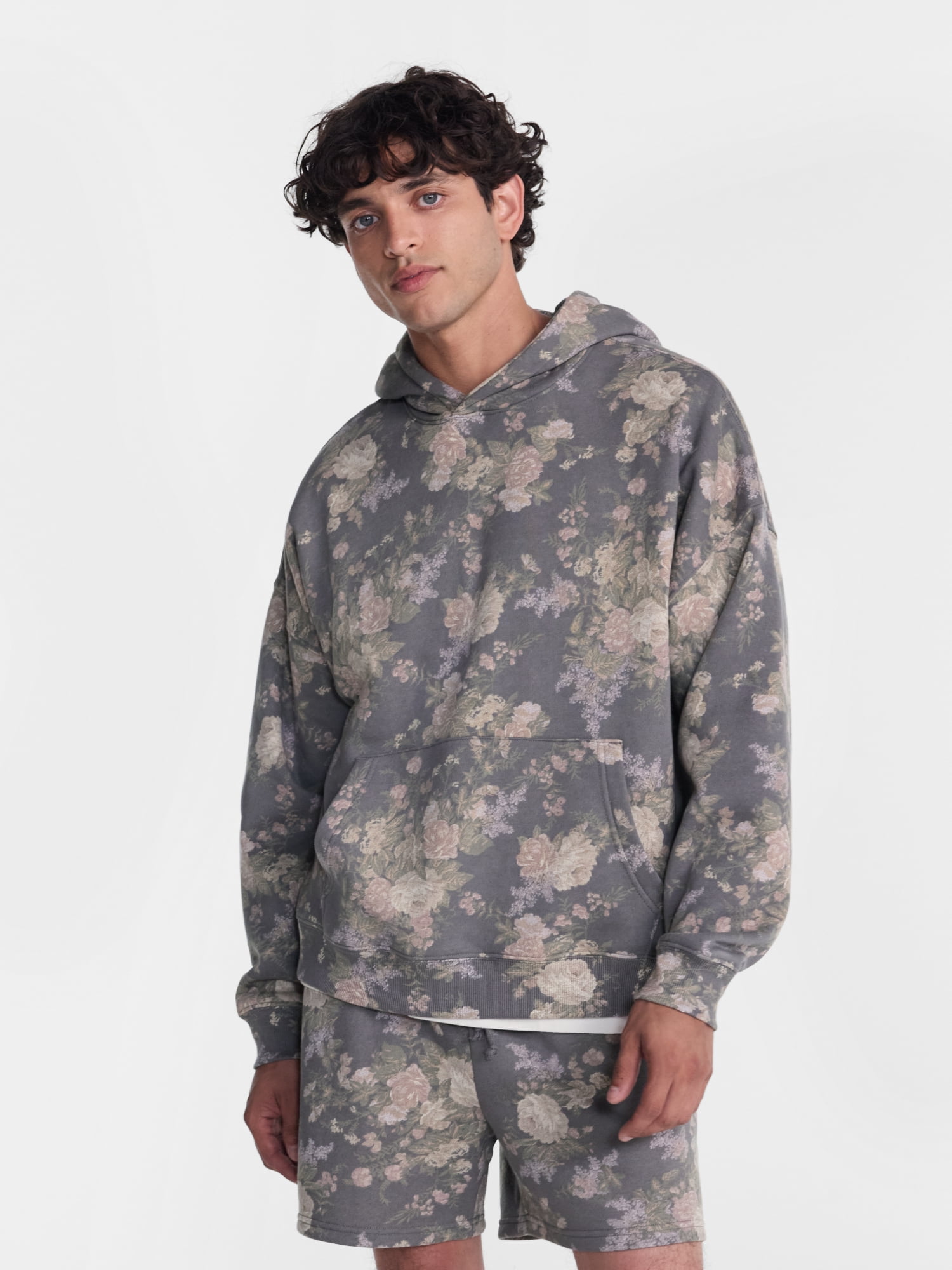 No Boundaries Boxy Fit Oversized Fleece Hoodie with Long Sleeves, Men's XS-4XLT