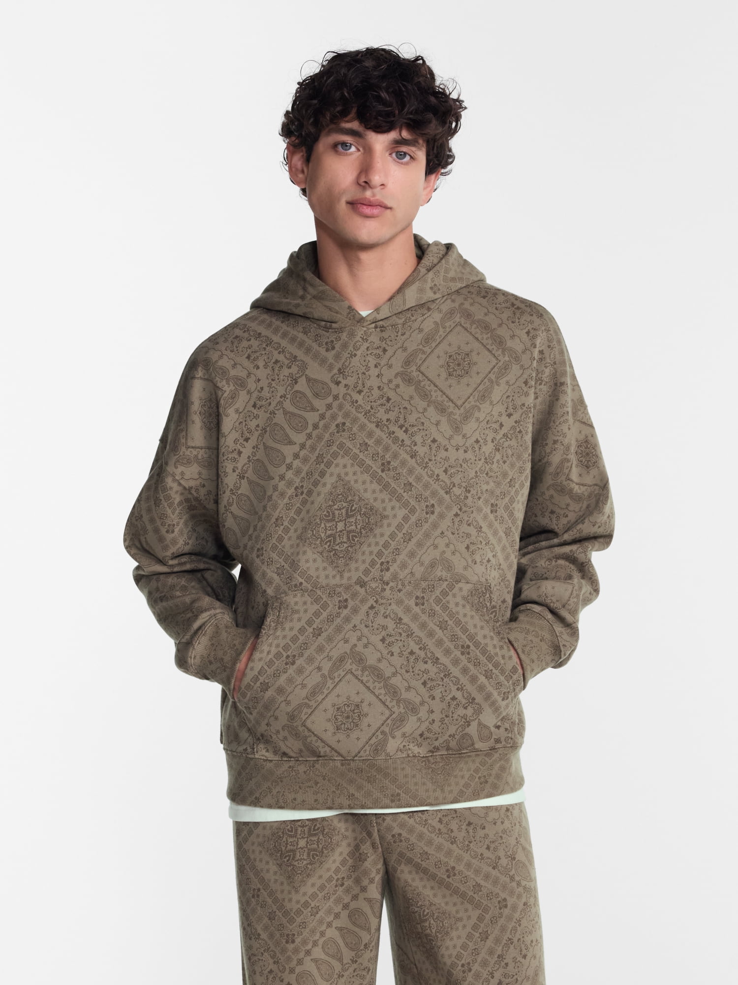 No Boundaries Boxy Fit Oversized Fleece Hoodie with Long Sleeves, Men's XS-4XLT