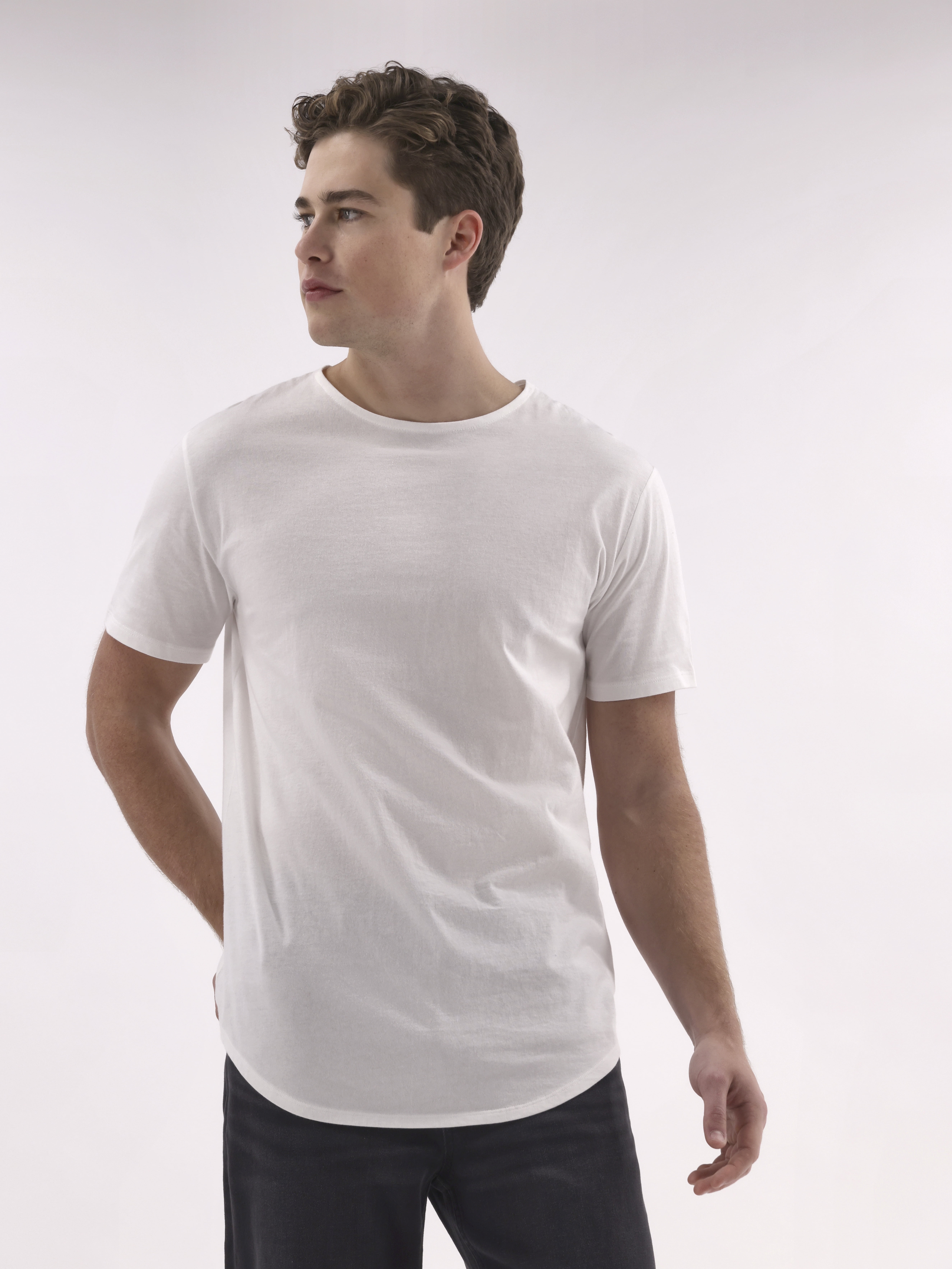 No Boundaries Men's & Big Men's Longline Curved Hem Elongated Tee Shirt, Sizes XS-5XL