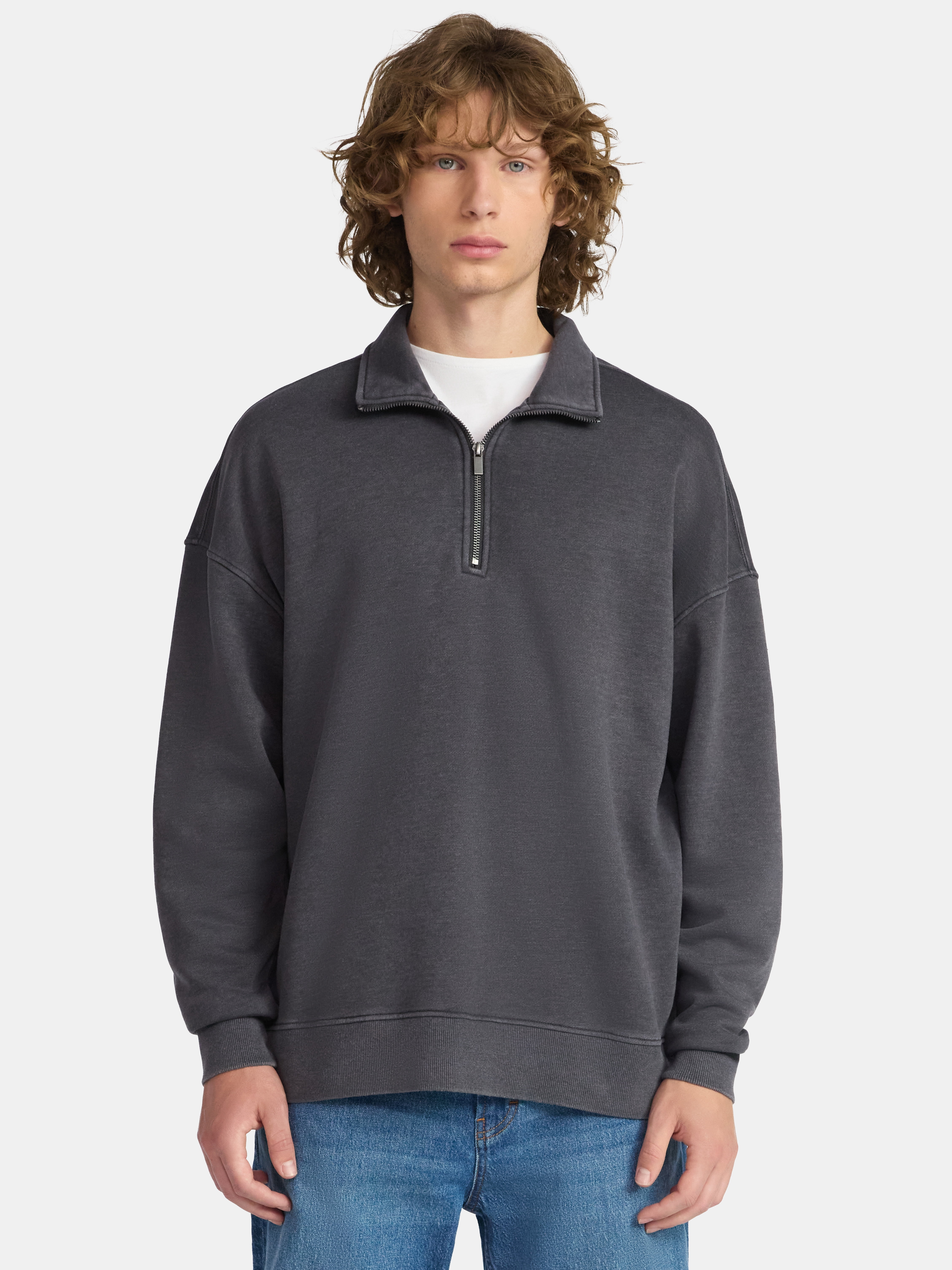 No Boundaries Oversized Quarter Zip Pullover with Long Sleeves, Men's & Big Men's
