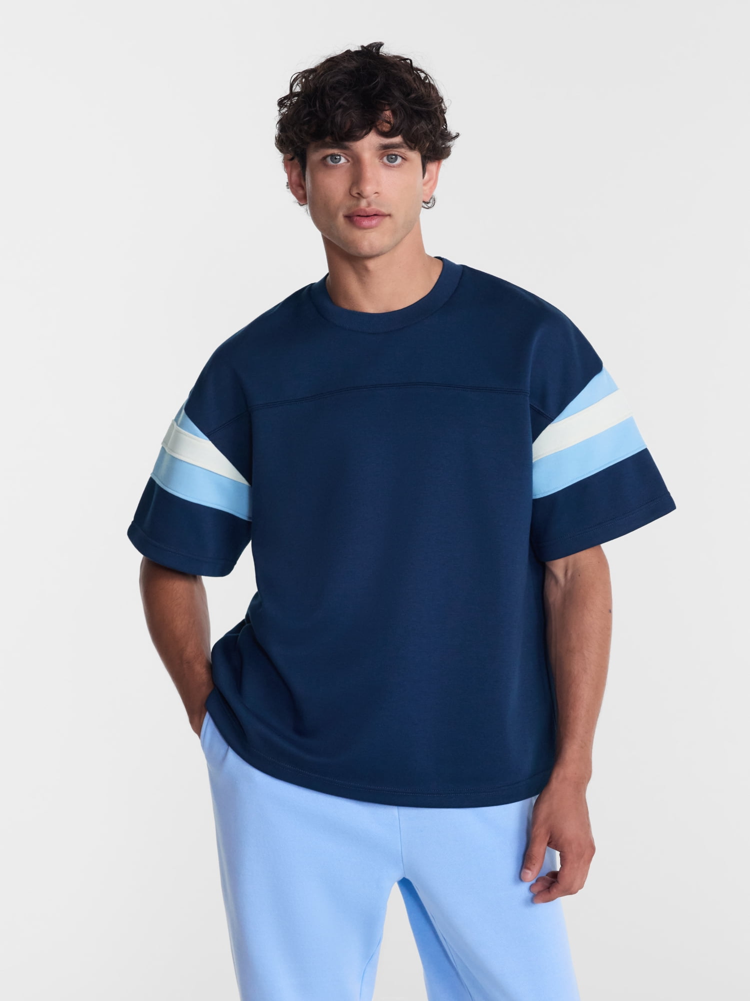 No Boundaries Sporty Color Block Tee with Short Sleeves, Men's & Big Men's XS-5XB