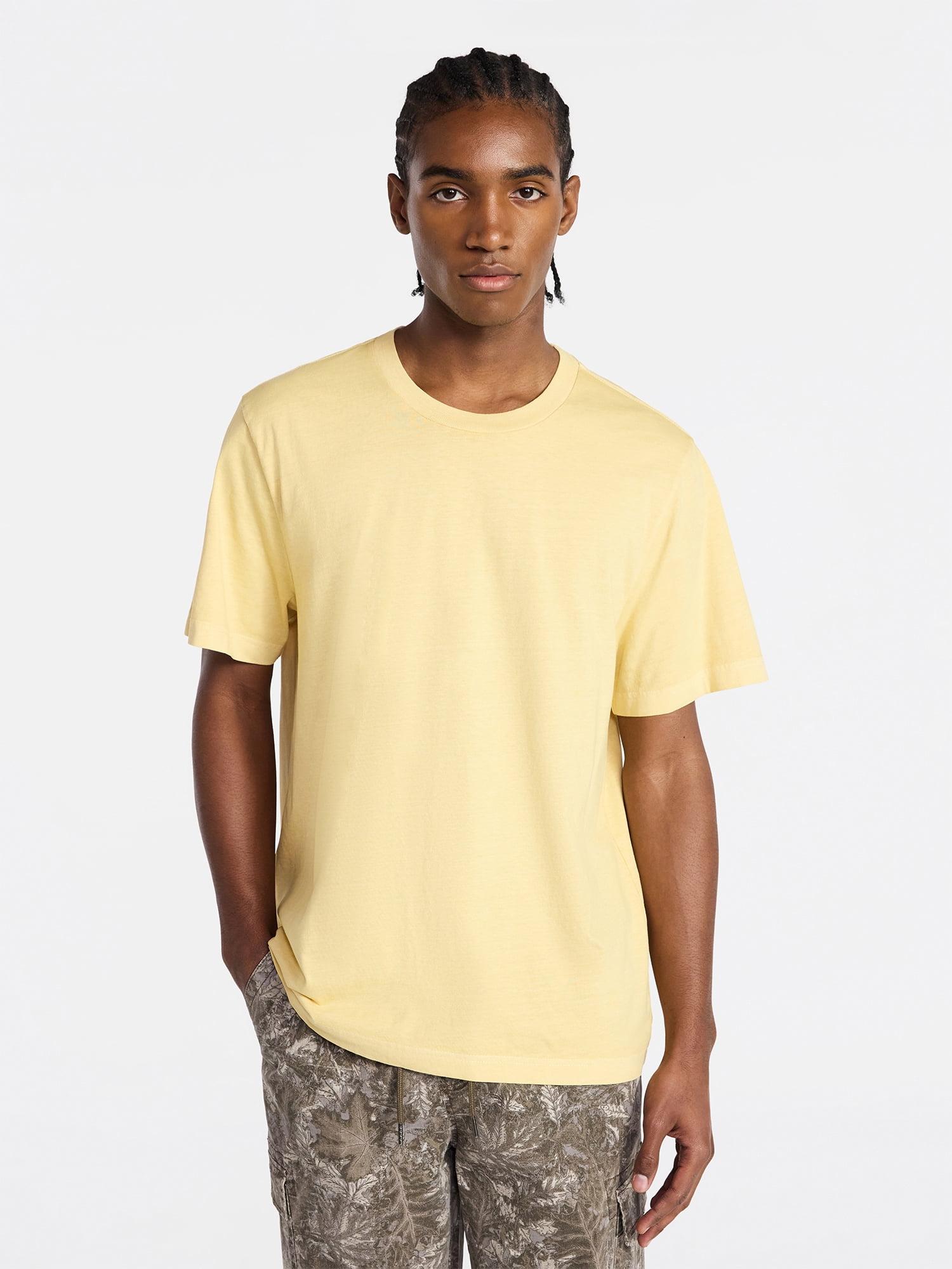 No Boundaries Standard Fit Cotton Tee with Short Sleeves, Men's and Big Men's XS-5XL