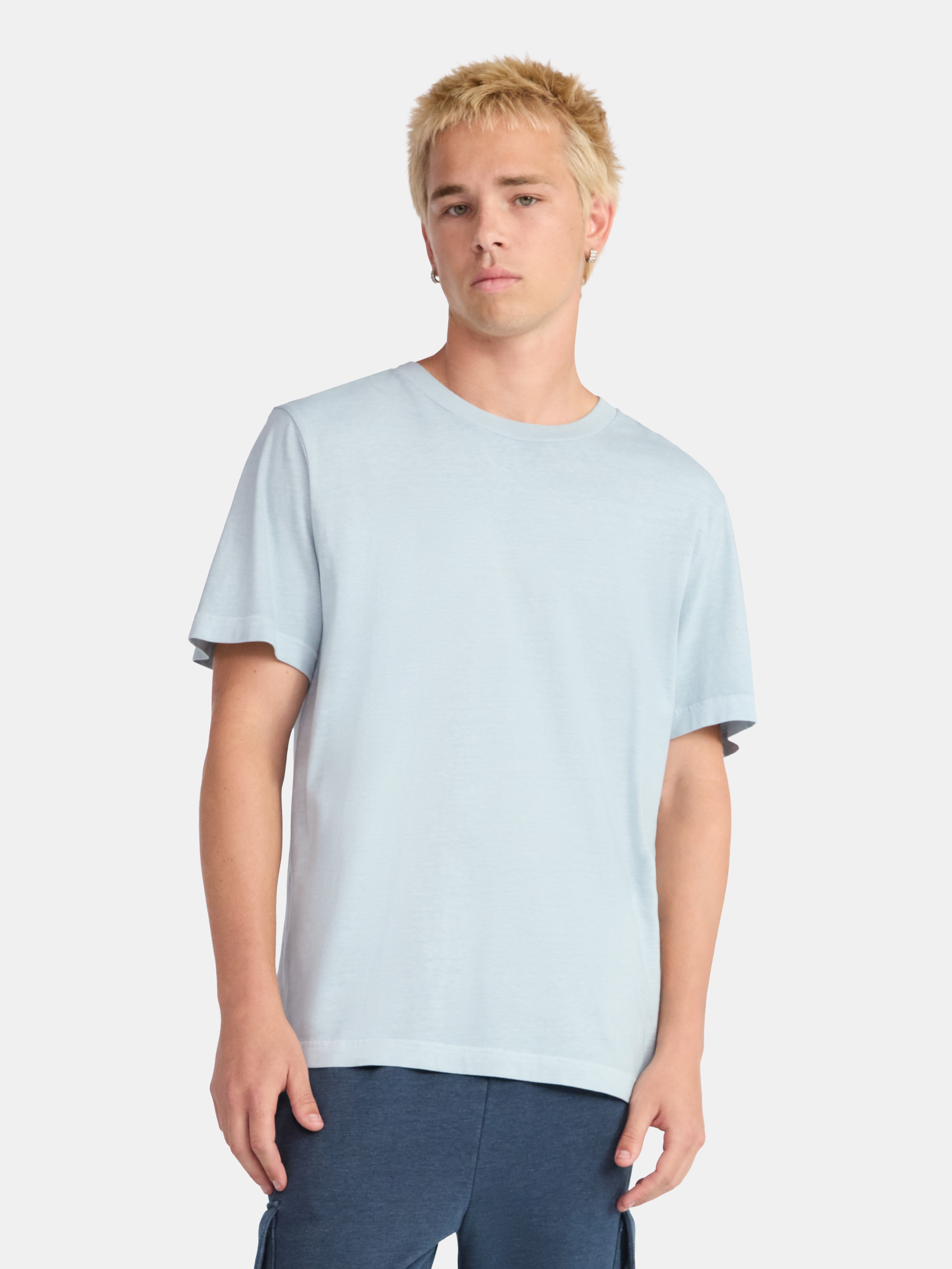 No Boundaries Standard Fit Cotton Tee with Short Sleeves, Men's and Big Men's XS-5XL