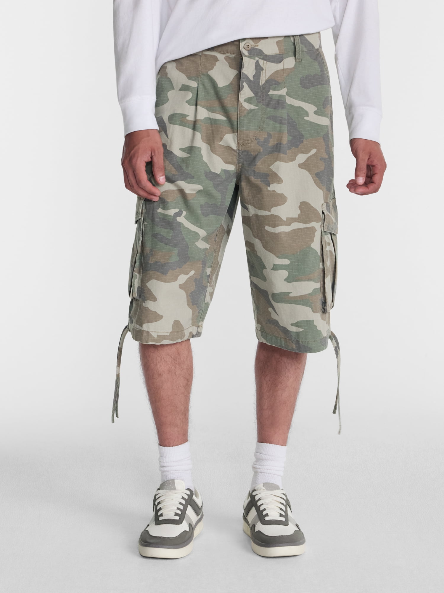 No Boundaries Wide Cargo Shorts, 13.5'' Inseam, Men's Sizes XS-5XB