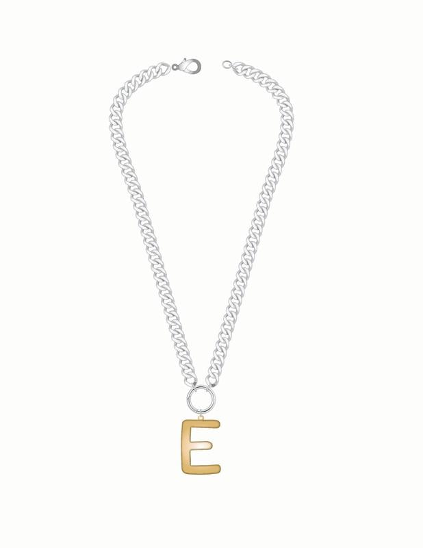 No Boundaries Mixed Metal Initial Bubble Letter Necklace, 1 Piece, Letter E
