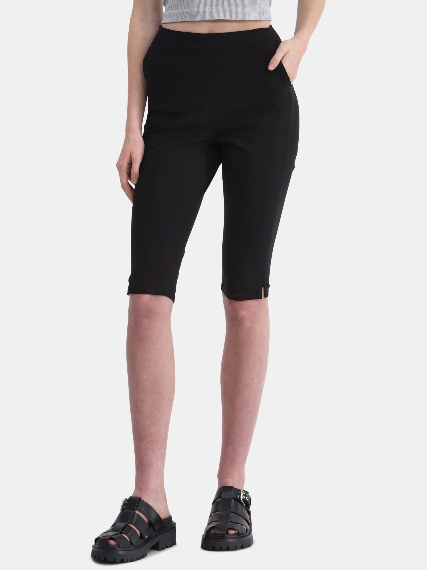 No Boundaries Juniors' Front Seam Capri Pants