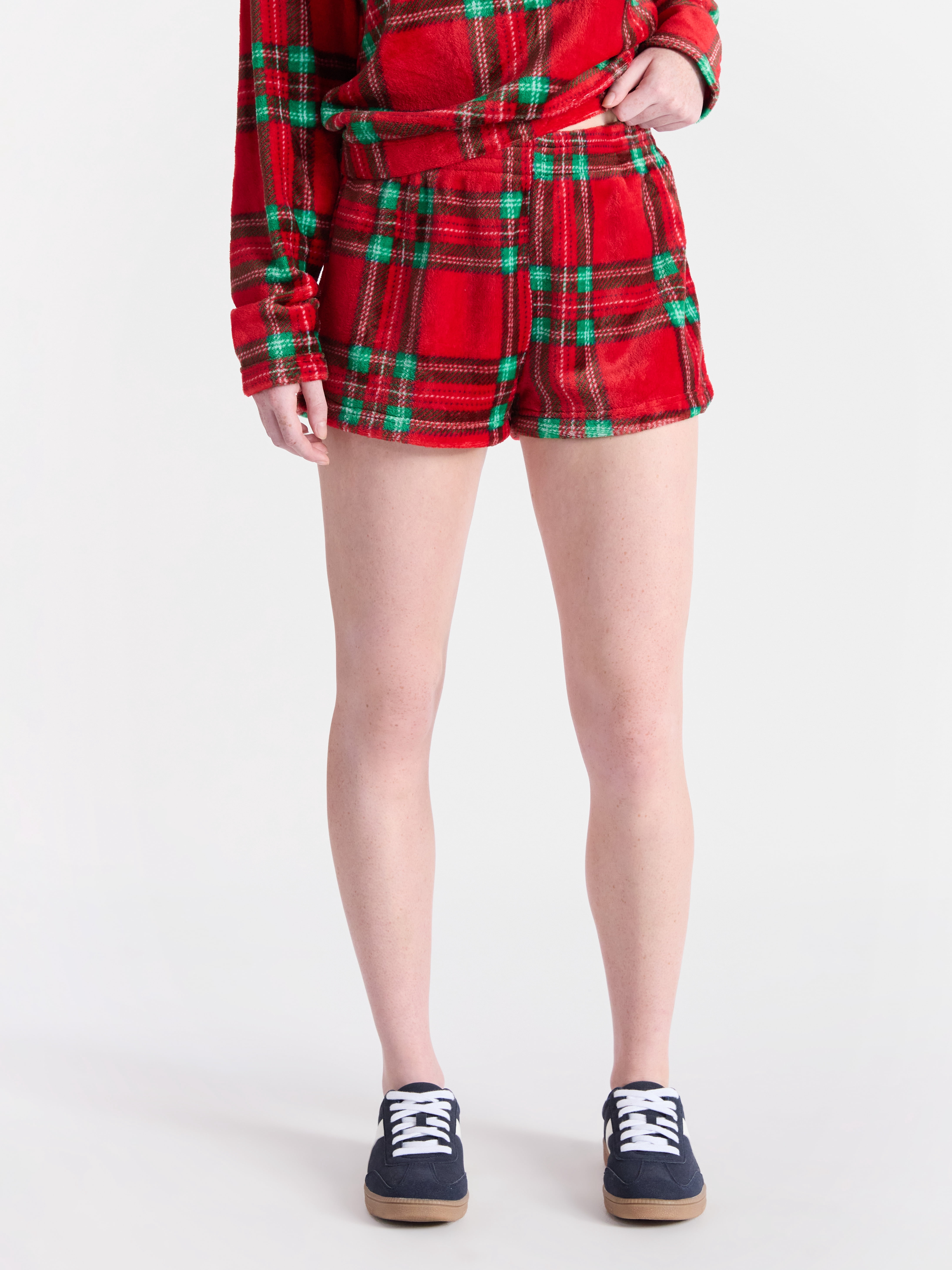 No Boundaries Pull-On Printed Plush Shorts, 2'' Inseam, Women's